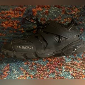 I had them for a log time and it comes with the box